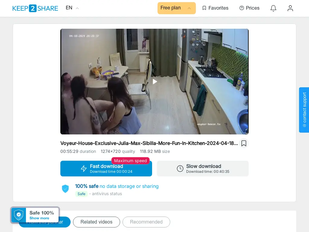 Voyeur House Exclusive Julia Max Sibilla More Fun In Kitchen 2024 04 18 