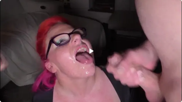 Preview of Nicole - Makes A Cum Deal