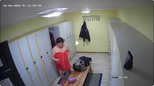 Preview of Locker room Fitness Club 2